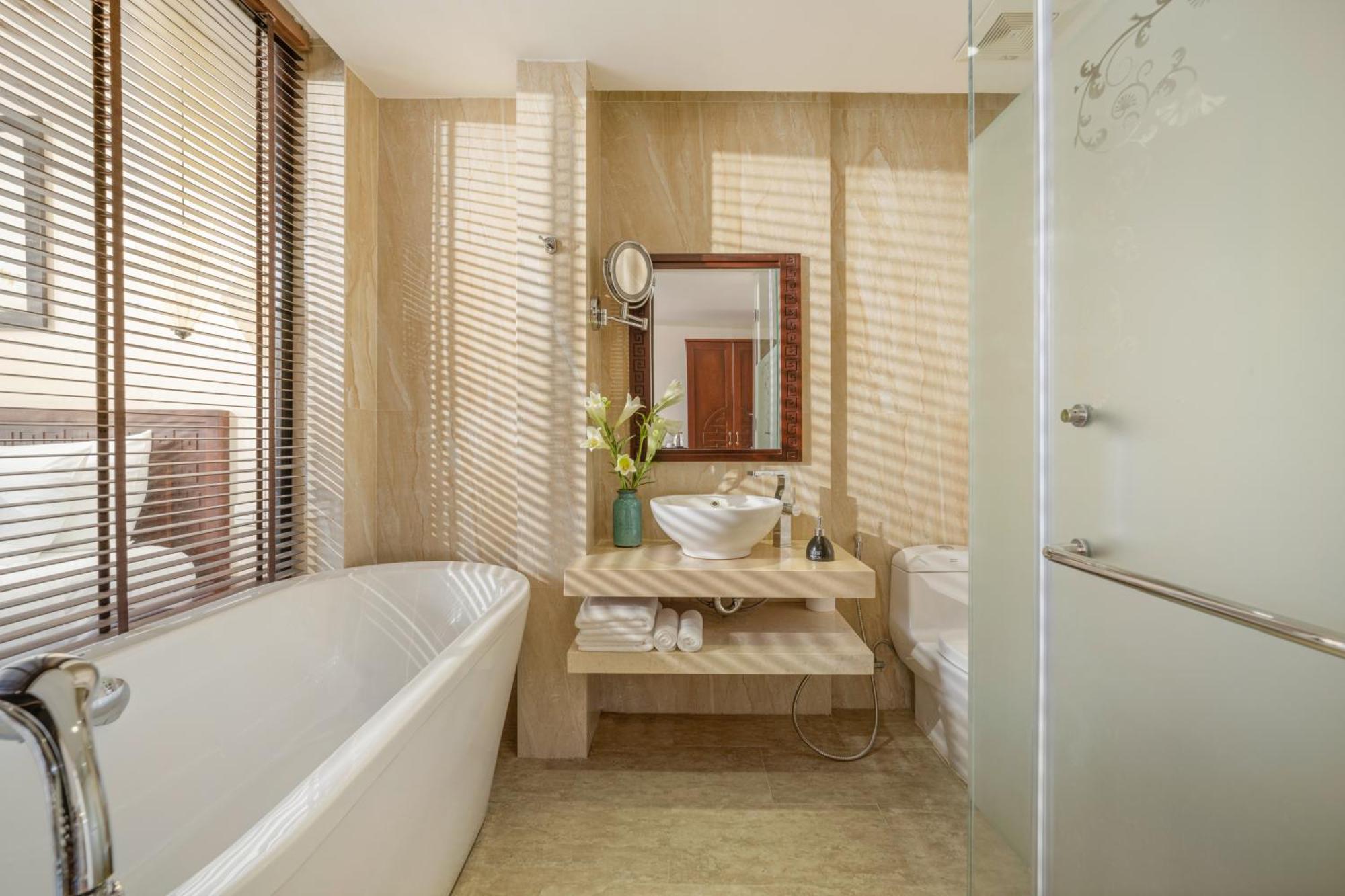 Khách Sạn&spa Royal Riverside Khách sạn Hội An