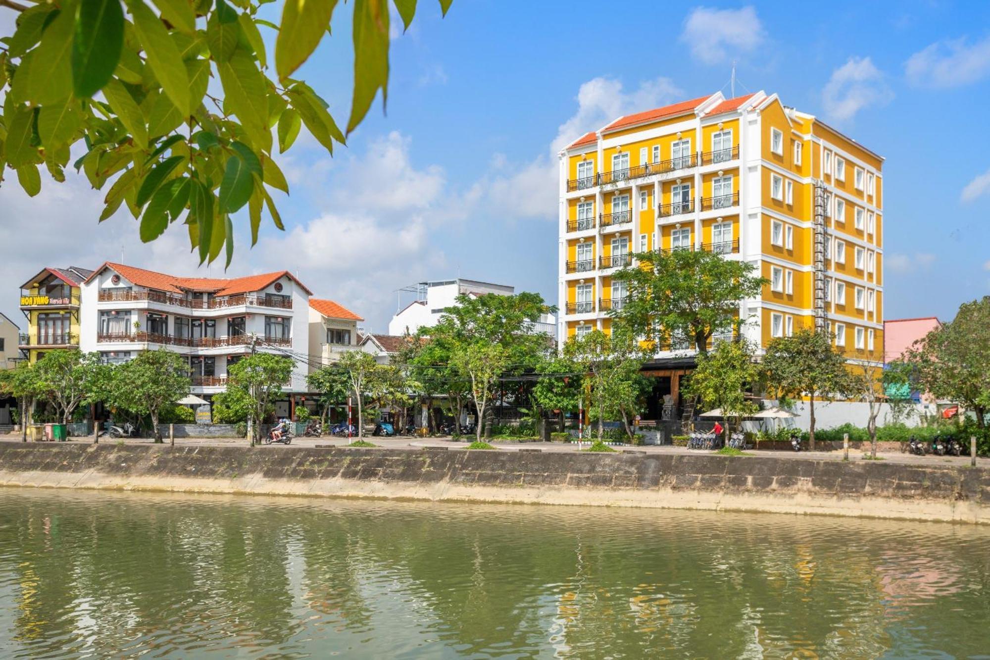 Khách Sạn&spa Royal Riverside Hội An