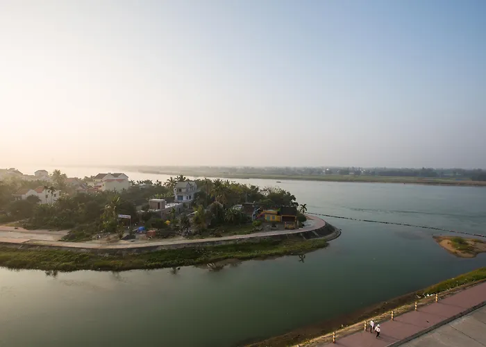 Royal Riverside Hoi An Hotel & Spa